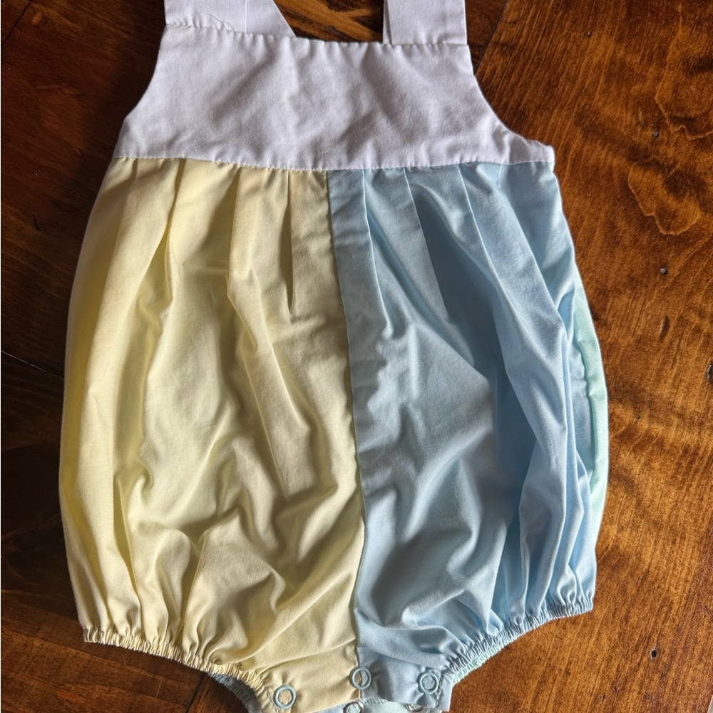 Beaufort Bonnet Pastel Yellow and Blue Bubble